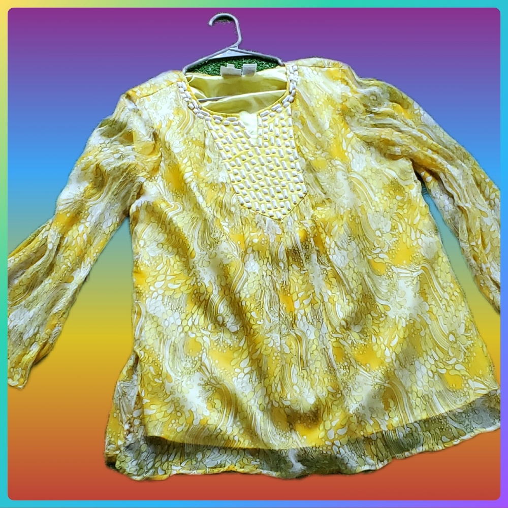 Honeysuckle Yellow Paisley Blouse White Beaded Neckline - Picture 2 of 12